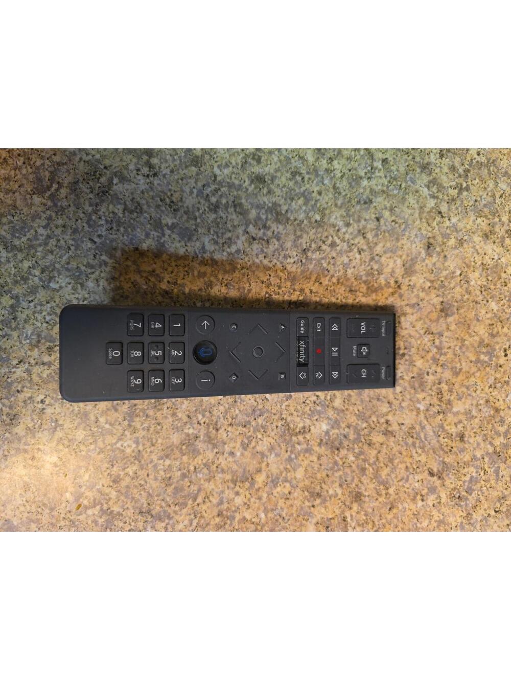 XFINITY TV Remote Control Voice Activation XR15v2-UQ Black